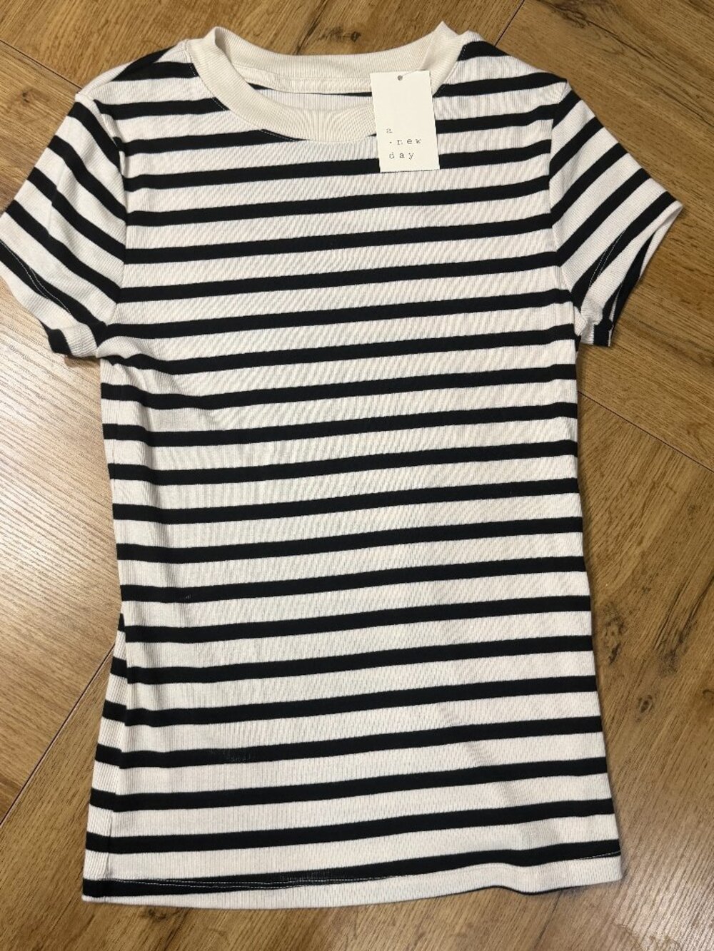 NWT striped Tshirt